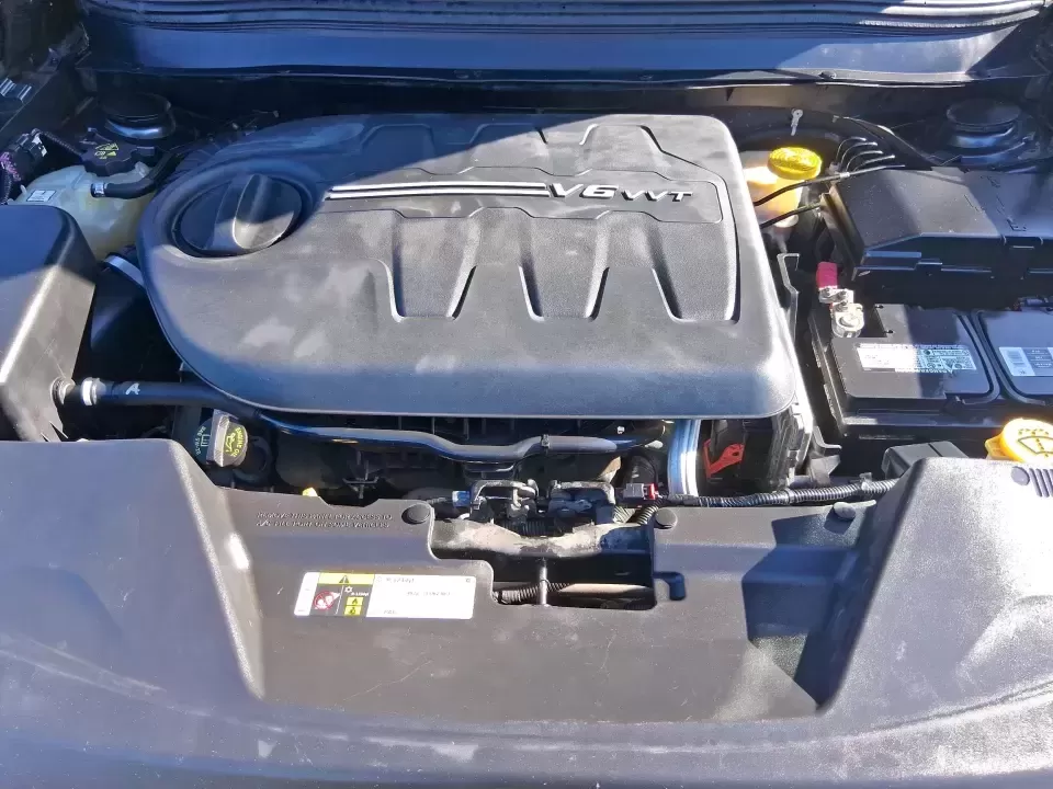2016 Jeep Cherokee Altitude (1C4PJMCS7GW) with an 3.2L V6 DOHC 24V engine, 9-Speed Automatic transmission, located at 8750 N County Rd 25A, Piqua, OH, 45356, (937) 908-9800, 40.164391, -84.232513 - Pack up the kids, load the cooler, and point the hood toward Indian Lake or a fall weekend at the Piqua Heritage Festival-this 2016 Jeep Cherokee Altitude is the kind of SUV that fits real Ohio life. With confident 4WD/AWD capability, a strong 3.2L V6, and everyday comfort features, it's ideal for c - Photo#11