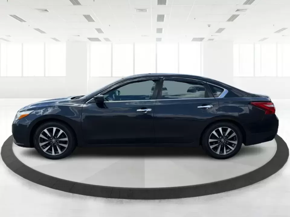 2017 Nissan Altima 2.5 SV (1N4AL3AP3HC) with an 2.5L I-4 DOHC engine, CVT transmission, located at 8750 N County Rd 25A, Piqua, OH, 45356, (937) 908-9800, 40.164391, -84.232513 - Need a reliable sedan for the daily commute up and down I75, quick school drop-offs, and comfortable weekend trips to Dayton or along the Great Miami River? This 2017 Nissan Altima 2.5 SV in Storm Blue is a smart, budget-friendly choice that delivers the space and comfort families and commuters want - Photo#5