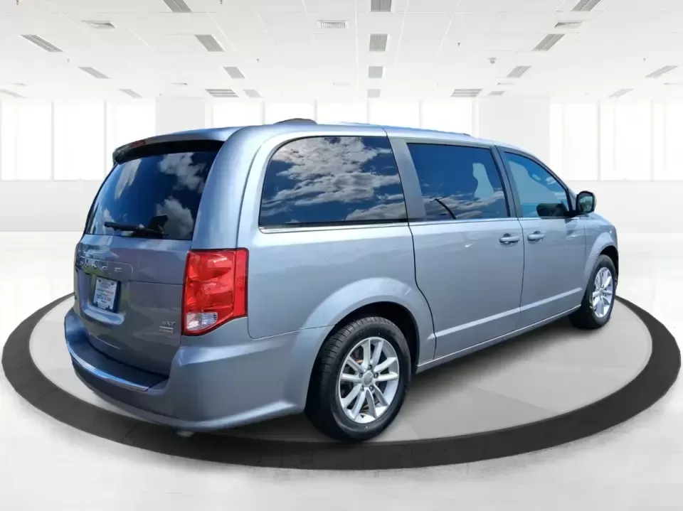 2018 Dodge Grand Caravan SXT (2C4RDGCG5JR) with an Pentastar 3.6L V-6 DOHC engine, 6A transmission, located at 8750 N County Rd 25A, Piqua, OH, 45356, (937) 908-9800, 40.164391, -84.232513 - Road-trip weekends to Indian Lake, daily school drop-offs, and stress-free grocery runs-all get easier when you have a van built for real life. This 2018 Dodge Grand Caravan SXT in Billet Clearcoat is a smart pick for growing families, busy commuters traveling up and down I75, and budget-conscious b - Photo#2