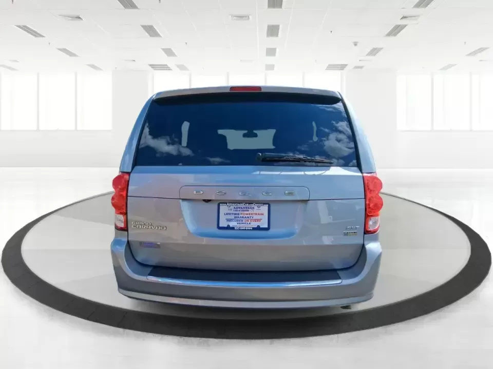 2018 Dodge Grand Caravan SXT (2C4RDGCG5JR) with an Pentastar 3.6L V-6 DOHC engine, 6A transmission, located at 8750 N County Rd 25A, Piqua, OH, 45356, (937) 908-9800, 40.164391, -84.232513 - Road-trip weekends to Indian Lake, daily school drop-offs, and stress-free grocery runs-all get easier when you have a van built for real life. This 2018 Dodge Grand Caravan SXT in Billet Clearcoat is a smart pick for growing families, busy commuters traveling up and down I75, and budget-conscious b - Photo#3