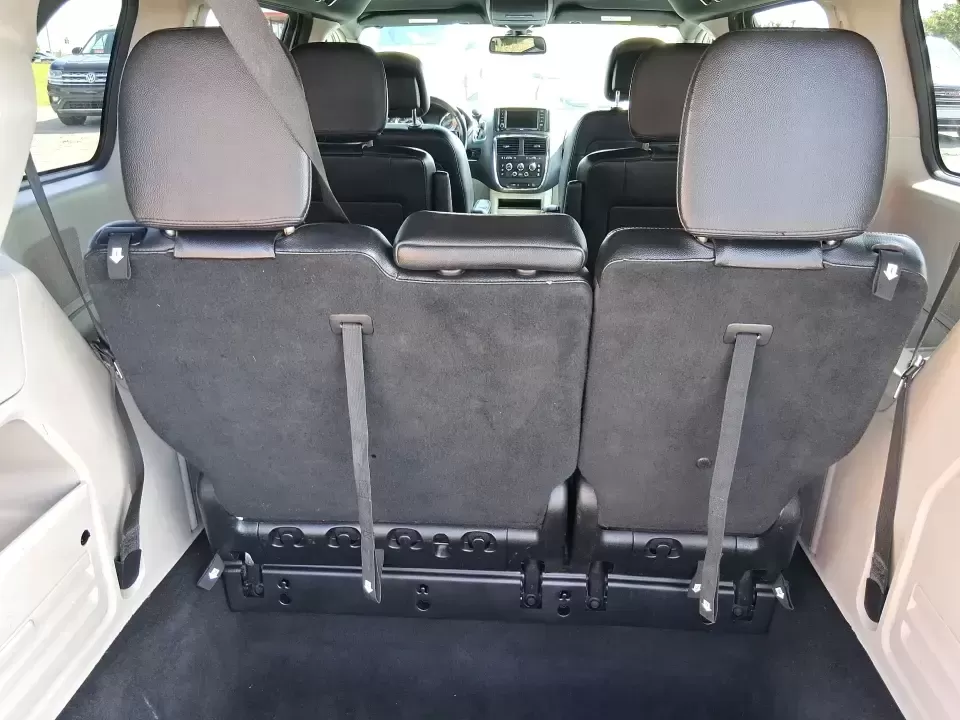 2018 Dodge Grand Caravan SXT (2C4RDGCG5JR) with an Pentastar 3.6L V-6 DOHC engine, 6A transmission, located at 8750 N County Rd 25A, Piqua, OH, 45356, (937) 908-9800, 40.164391, -84.232513 - Road-trip weekends to Indian Lake, daily school drop-offs, and stress-free grocery runs-all get easier when you have a van built for real life. This 2018 Dodge Grand Caravan SXT in Billet Clearcoat is a smart pick for growing families, busy commuters traveling up and down I75, and budget-conscious b - Photo#12