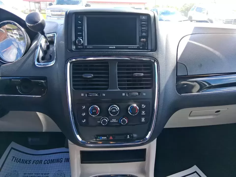 2018 Dodge Grand Caravan SXT (2C4RDGCG5JR) with an Pentastar 3.6L V-6 DOHC engine, 6A transmission, located at 8750 N County Rd 25A, Piqua, OH, 45356, (937) 908-9800, 40.164391, -84.232513 - Road-trip weekends to Indian Lake, daily school drop-offs, and stress-free grocery runs-all get easier when you have a van built for real life. This 2018 Dodge Grand Caravan SXT in Billet Clearcoat is a smart pick for growing families, busy commuters traveling up and down I75, and budget-conscious b - Photo#13