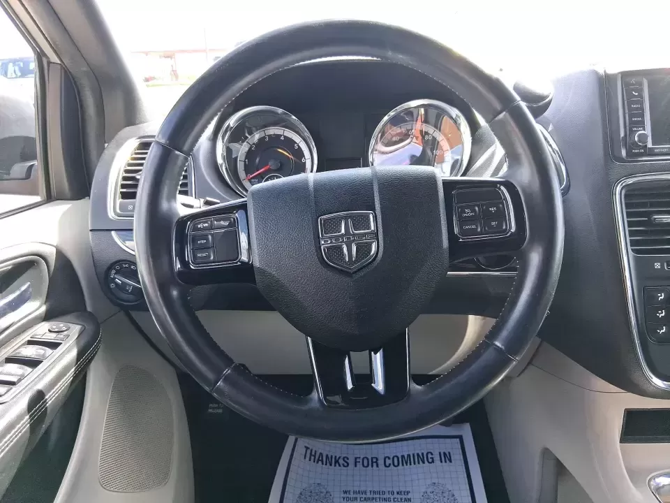 2018 Dodge Grand Caravan SXT (2C4RDGCG5JR) with an Pentastar 3.6L V-6 DOHC engine, 6A transmission, located at 8750 N County Rd 25A, Piqua, OH, 45356, (937) 908-9800, 40.164391, -84.232513 - Road-trip weekends to Indian Lake, daily school drop-offs, and stress-free grocery runs-all get easier when you have a van built for real life. This 2018 Dodge Grand Caravan SXT in Billet Clearcoat is a smart pick for growing families, busy commuters traveling up and down I75, and budget-conscious b - Photo#16