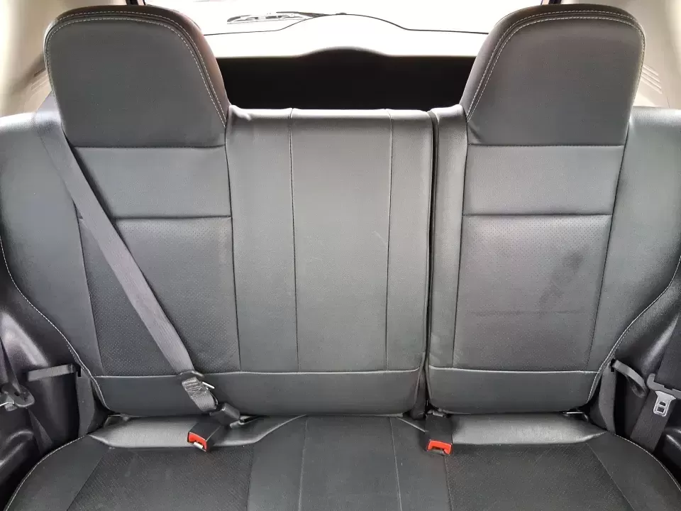 2017 Jeep Compass High Altitude FWD (1C4NJCEBXHD) with an 2.4L L4 DOHC 16V engine, CVT transmission, located at 1951 S Dayton Lakeview Rd., New Carlisle, OH, 45344, (937) 908-9800, 39.890999, -84.050255 - Picture your next week looking simpler: a comfortable SUV for the daily commute down I70, school drop-offs, and spontaneous Saturday drives to Buck Creek State Park-without feeling like you have to put your life on hold while you shop for financing. This 2017 Jeep Compass High Altitude FWD in Black - Photo#14