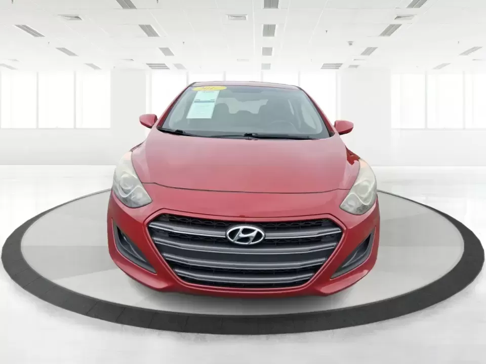 2017 Hyundai Elantra GT GT (KMHD35LH1HU) with an 2.0L L4 16V DOHC engine, 6M transmission, located at 1951 S Dayton Lakeview Rd., New Carlisle, OH, 45344, (937) 908-9800, 39.890999, -84.050255 - Need a smart, sporty daily driver that fits city errands, campus runs, and weekend getaways without feeling bulky? This **2017 Hyundai Elantra GT** hatchback is a practical pick for commuters who want easy parking, flexible cargo space, and a fun-to-drive feel-ideal for life in and around **New Carl - Photo#5