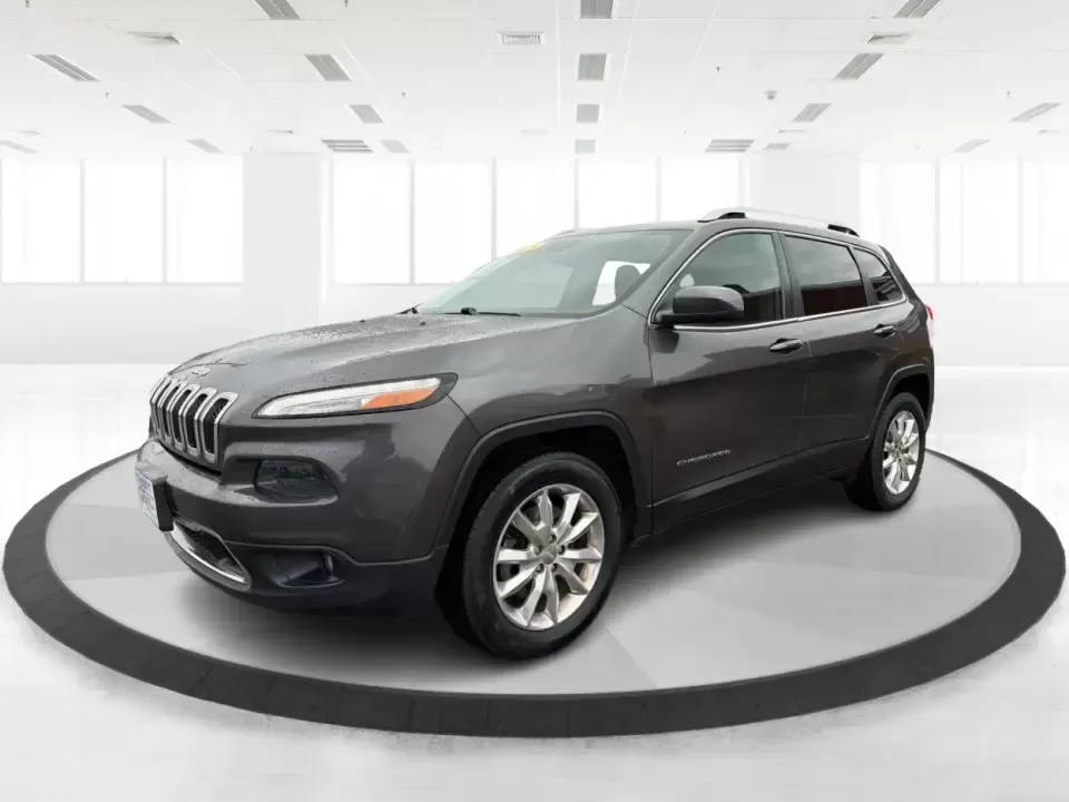 2015 Jeep Cherokee Limited (1C4PJMDS6FW) with an 3.2L V6 DOHC 24V engine, 9-Speed Automatic transmission, located at 1230 East Main St, Xenia, OH, 45385, (937) 908-9800, 39.688026, -83.910172 - Weekend escapes to John Bryan State Park, daily commutes down I70, or school-and-sports runs around Riverside-this 2015 Jeep Cherokee Limited is built for the kind of life that doesn't stay parked. With SUV comfort, confident capability, and upscale features, it's a smart fit for drivers who want on - Photo#8