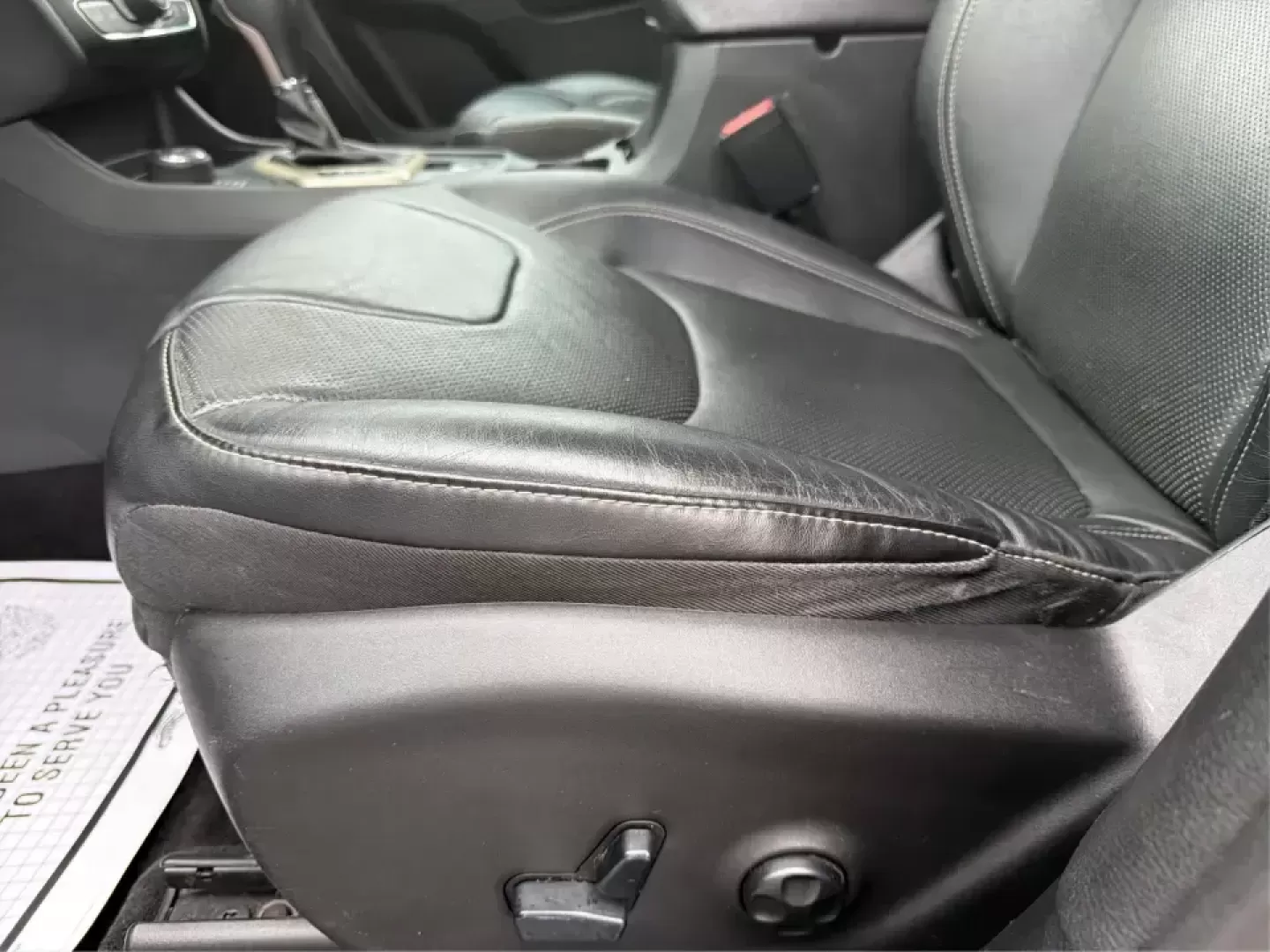 2015 Jeep Cherokee Limited (1C4PJMDS6FW) with an 3.2L V6 DOHC 24V engine, 9-Speed Automatic transmission, located at 1230 East Main St, Xenia, OH, 45385, (937) 908-9800, 39.688026, -83.910172 - Weekend escapes to John Bryan State Park, daily commutes down I70, or school-and-sports runs around Riverside-this 2015 Jeep Cherokee Limited is built for the kind of life that doesn't stay parked. With SUV comfort, confident capability, and upscale features, it's a smart fit for drivers who want on - Photo#18