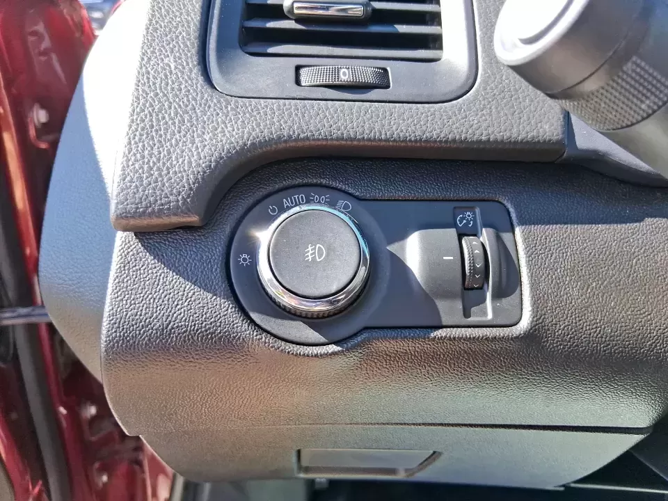 2017 Buick Regal Turbo Sport Touring (2G4GL5EX9H9) with an 2L I-4 gasoline direct injection engine, 6A transmission, located at 8750 N County Rd 25A, Piqua, OH, 45356, (937) 908-9800, 40.164391, -84.232513 - Need a sporty, comfortable commuter that still feels special on date night, errands around town, or a weekend run up I75? This 2017 Buick Regal Turbo Sport Touring in Crimson Red Tintcoat fits the lifestyle of drivers who want a refined sedan with confident power for daily miles, plus the kind of fe - Photo#17