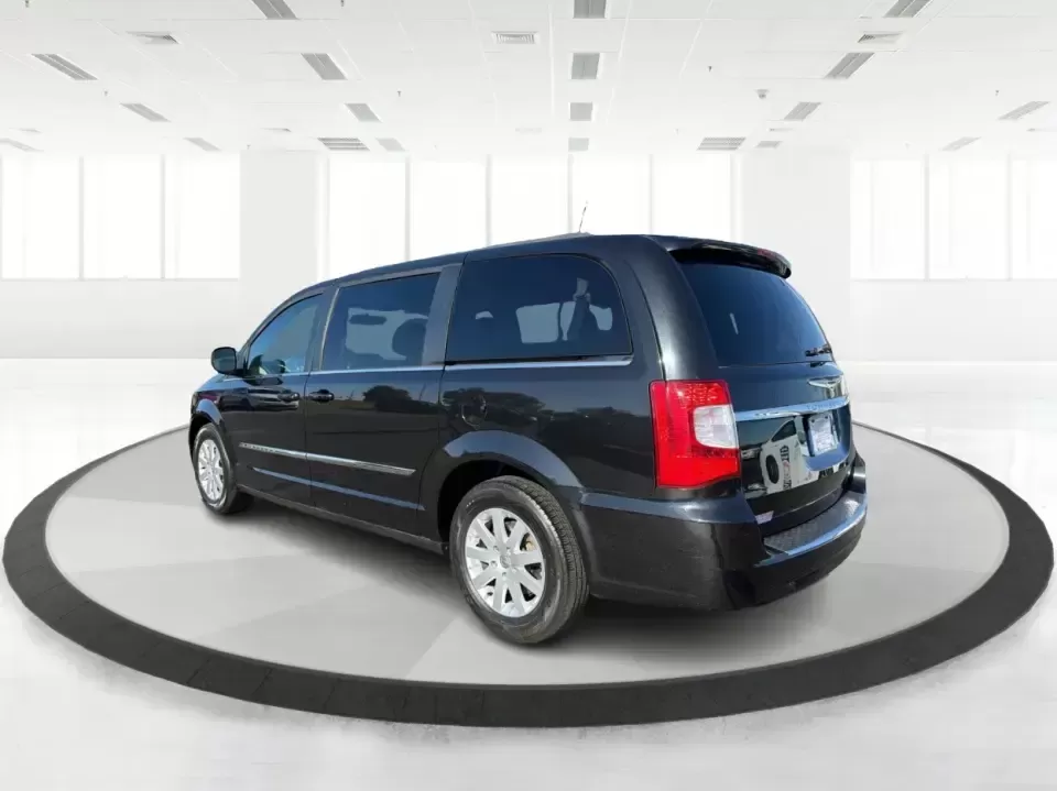 2013 Chrysler Town and Country Touring (2C4RC1BG8DR) with an Pentastar 3.6L V-6 DOHC engine, 6-Speed Automatic transmission, located at 8750 N County Rd 25A, Piqua, OH, 45356, (937) 908-9800, 40.164391, -84.232513 - Road-trip weekends, school drop-offs, and big-box store runs feel a lot easier when you've got a minivan that's built for real life. This 2013 Chrysler Town and Country Touring in Brilliant Black Crystal Pearlcoat is a smart pick for growing families, busy commuters, and budget-conscious buyers wh - Photo#4