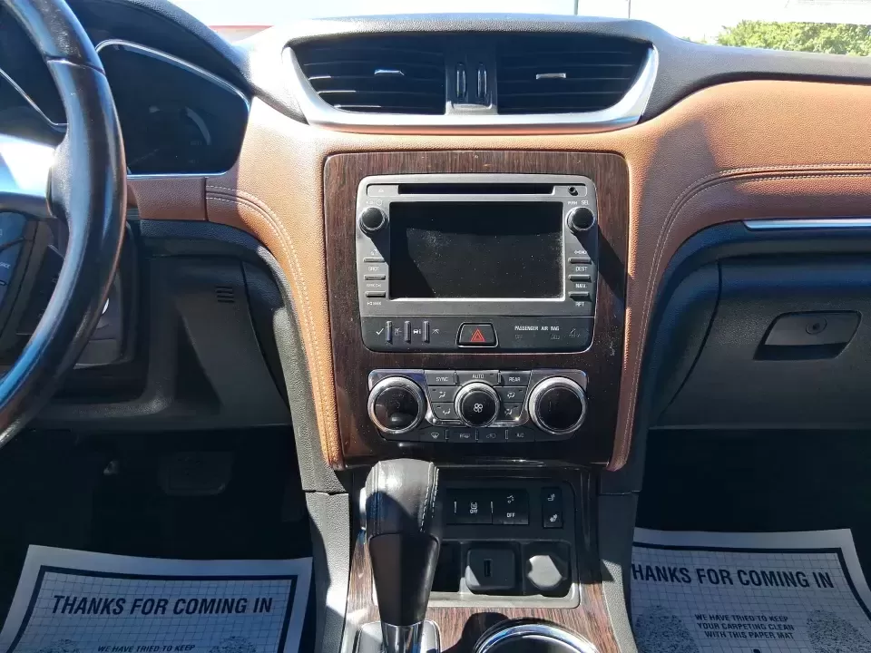2016 Chevrolet Traverse 2LT (1GNKVHKD6GJ) with an 3.6L V-6 gasoline direct injection engine, 6-Speed Automatic transmission, located at 1184 Kauffman Ave, Fairborn, OH, 45324, (937) 908-9800, 39.807072, -84.030914 - Big weekends, busy school mornings, and long commutes feel a lot easier when you've got a roomy SUV that can handle passengers, cargo, and Ohio weather in one comfortable package. This **2016 Chevrolet Traverse 2LT** is built for real life-whether you're shuttling kids to activities, heading out for - Photo#12
