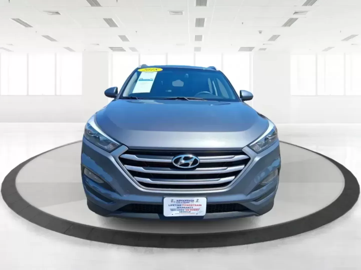 2018 Hyundai Tucson SEL (KM8J33A43JU) with an Nu 2L I-4 gasoline direct injection engine, 6A transmission, located at 4508 South Dixie Dr, Moraine, OH, 45439, (937) 908-9800, 39.689976, -84.218452 - Need a practical SUV that fits real life in the Miami Valley-school runs, I-75 commutes, and weekend getaways to Cox Arboretum or Carillon Historical Park? This 2018 Hyundai Tucson SEL in Coliseum Gray is a smart, comfortable choice for drivers who want SUV versatility without the bulky feel, and it - Photo#7