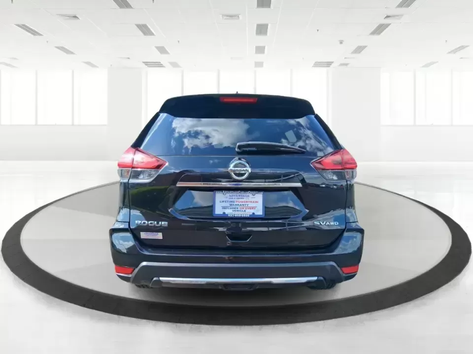 2017 Nissan Rogue SV (KNMAT2MV0HP) with an 2.5L I-4 DOHC engine, CVT transmission, located at 8750 N County Rd 25A, Piqua, OH, 45356, (937) 908-9800, 40.164391, -84.232513 - 2017 Nissan Rogue SV - Photo#3