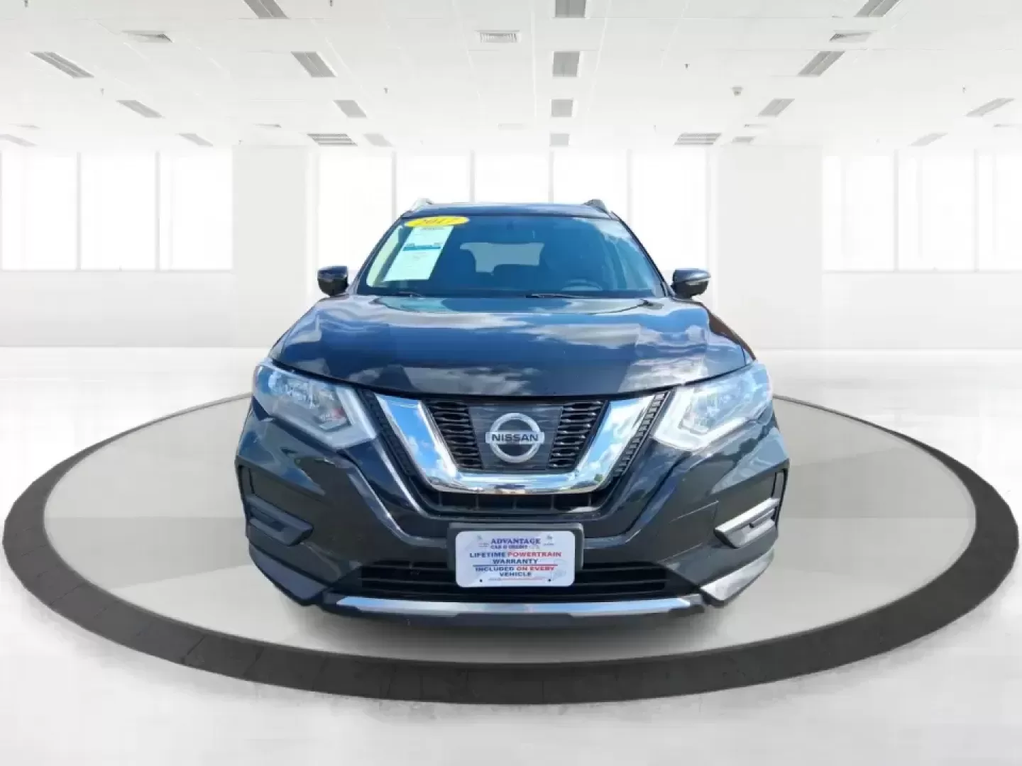 2017 Nissan Rogue SV (KNMAT2MV0HP) with an 2.5L I-4 DOHC engine, CVT transmission, located at 8750 N County Rd 25A, Piqua, OH, 45356, (937) 908-9800, 40.164391, -84.232513 - Picture your next road trip up I75 with the family, a weekend run to Indian Lake, or a confidence-inspiring commute through Miami County in a versatile SUV that's built to handle Ohio's changing seasons. This **2017 Nissan Rogue SV** in **Magnetic Black** brings the everyday practicality busy househ - Photo#7