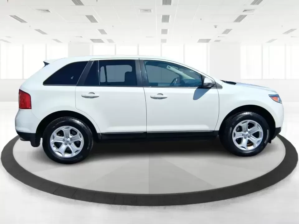 2013 Ford Edge SEL (2FMDK3JC2DB) with an 3.5L V6 DOHC 24V engine, 6-Speed Automatic transmission, located at 8750 N County Rd 25A, Piqua, OH, 45356, (937) 908-9800, 40.164391, -84.232513 - 2013 Ford Edge SEL - Photo#1