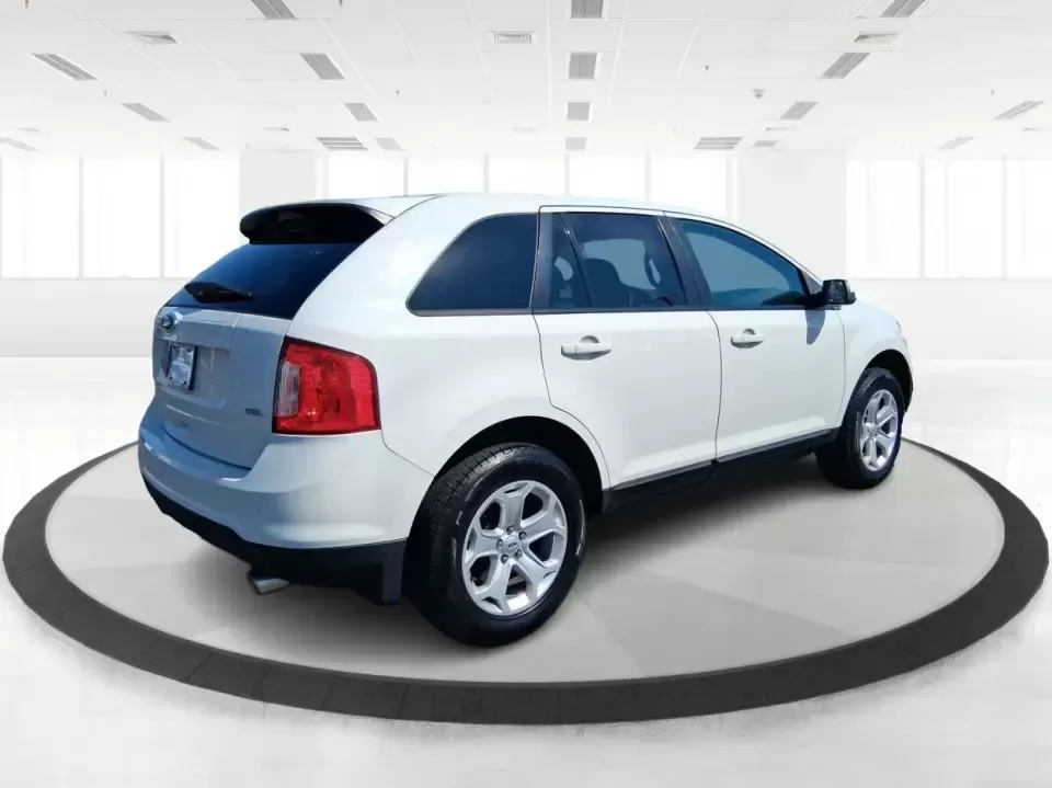 2013 Ford Edge SEL (2FMDK3JC2DB) with an 3.5L V6 DOHC 24V engine, 6-Speed Automatic transmission, located at 8750 N County Rd 25A, Piqua, OH, 45356, (937) 908-9800, 40.164391, -84.232513 - 2013 Ford Edge SEL - Photo#2