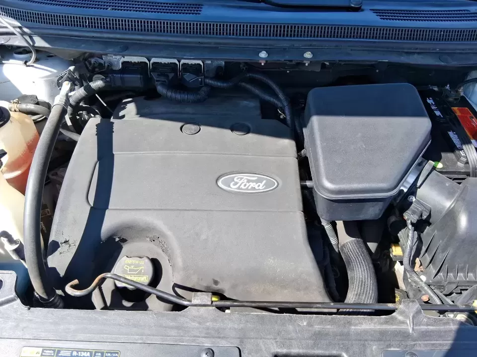 2013 Ford Edge SEL (2FMDK3JC2DB) with an 3.5L V6 DOHC 24V engine, 6-Speed Automatic transmission, located at 8750 N County Rd 25A, Piqua, OH, 45356, (937) 908-9800, 40.164391, -84.232513 - 2013 Ford Edge SEL - Photo#11