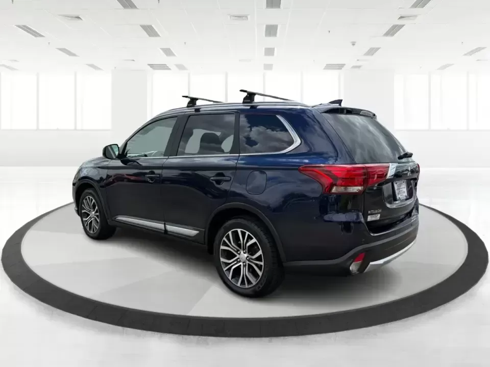 2018 Mitsubishi Outlander SEL (JA4AD3A39JJ) with an 2.4L I-4 variable valve control engine, CVT transmission, located at 1230 East Main St, Xenia, OH, 45385, (937) 908-9800, 39.688026, -83.910172 - Weekend road trips to John Bryan State Park, daily commutes down US-35, or school-drop runs around Xenia's neighborhoods-this 2018 Mitsubishi Outlander SEL is the kind of SUV that fits real life. Finished in eye-catching Cosmic Blue Metallic and built with three-row flexibility, it's a smart pick fo - Photo#4
