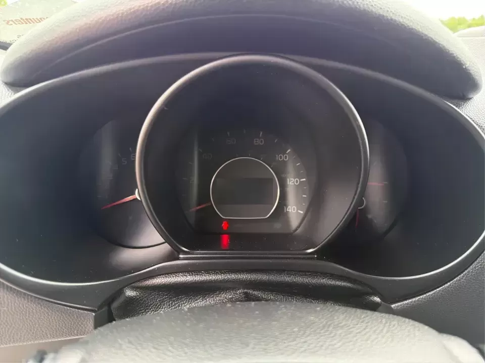 2014 Kia Soul Base (KNDJN2A20E7) with an 1.6L L4 DOHC 16V engine, located at 1184 Kauffman Ave, Fairborn, OH, 45324, (937) 908-9800, 39.807072, -84.030914 - Need a practical, easy-to-park commuter that can also handle grocery runs, campus life, and weekend trips around the Miami Valley? This 2014 Kia Soul Base in bright White delivers the kind of everyday versatility that fits real life in Fairborn-whether you're commuting to Wright-Patterson AFB, headi - Photo#15