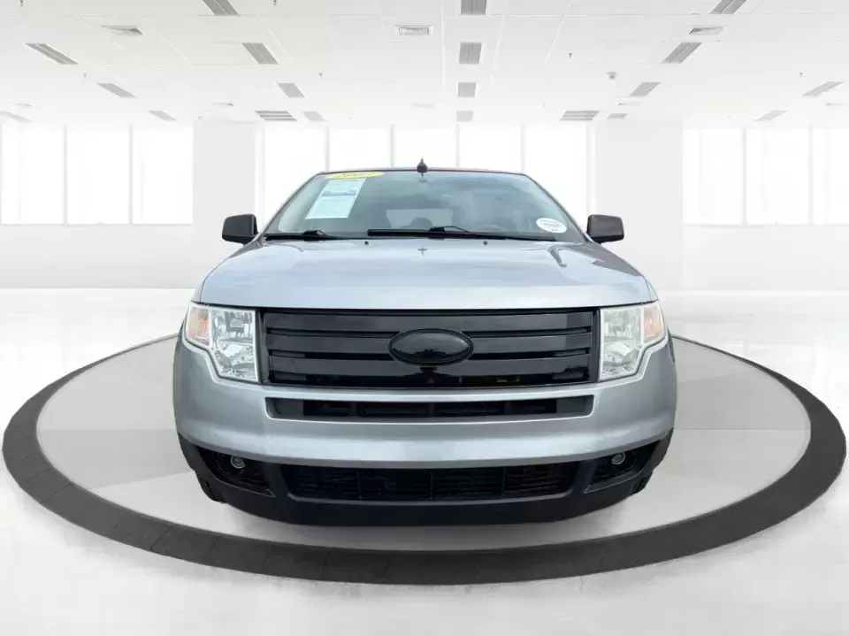 2007 Ford Edge SEL Plus (2FMDK39CX7B) with an Duratec 3.5L V-6 DOHC engine, 6-Speed Automatic Overdrive transmission, located at 880 E. National Road, Vandalia, OH, 45377, (937) 908-9800, 39.891918, -84.183594 - Need a comfortable, confident SUV for daily commuting on I75, school drop-offs, or weekend runs to Englewood MetroPark? This 2007 Ford Edge SEL Plus blends roomy practicality with upscale touches, making it a smart pick for drivers who want an easy-to-live-with crossover that fits real life in Vanda - Photo#7