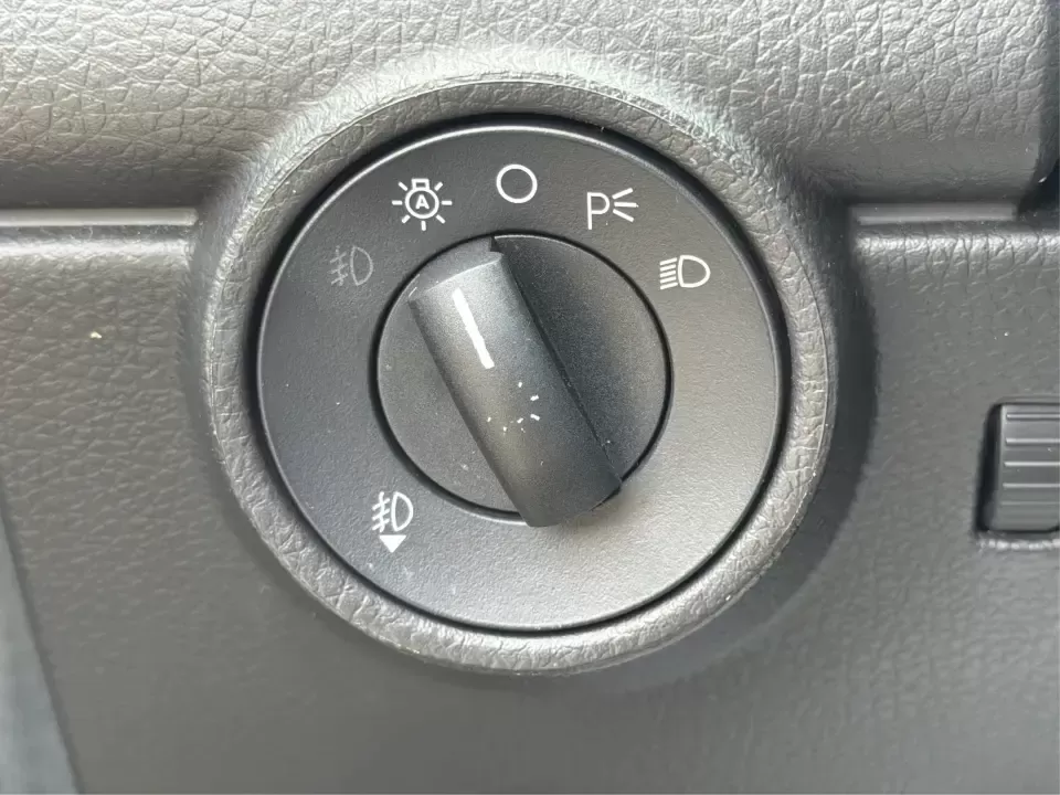 2007 Ford Edge SEL Plus (2FMDK39CX7B) with an Duratec 3.5L V-6 DOHC engine, 6-Speed Automatic Overdrive transmission, located at 880 E. National Road, Vandalia, OH, 45377, (937) 908-9800, 39.891918, -84.183594 - Need a comfortable, confident SUV for daily commuting on I75, school drop-offs, or weekend runs to Englewood MetroPark? This 2007 Ford Edge SEL Plus blends roomy practicality with upscale touches, making it a smart pick for drivers who want an easy-to-live-with crossover that fits real life in Vanda - Photo#17