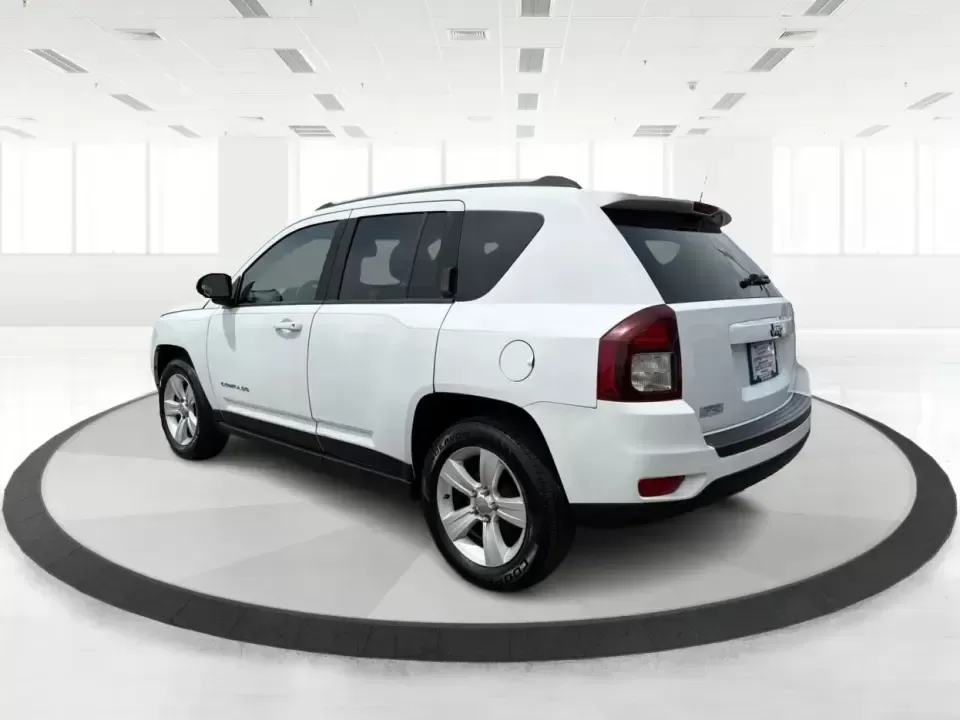 2016 Jeep Compass Sport (1C4NJCBA1GD) with an 2.0L L4 DOHC 16V engine, Automatic transmission, located at 4508 South Dixie Dr, Moraine, OH, 45439, (937) 908-9800, 39.689976, -84.218452 - **Adventure Awaits with the 2016 Jeep Compass Sport in Fairborn, OH!**<br /> <br /> Are you and your family ready to embark on thrilling weekend adventures or find the ideal companion for your daily commute? Look no further! The 2016 Jeep Compass Sport is the perfect SUV for those who need a dependa - Photo#4