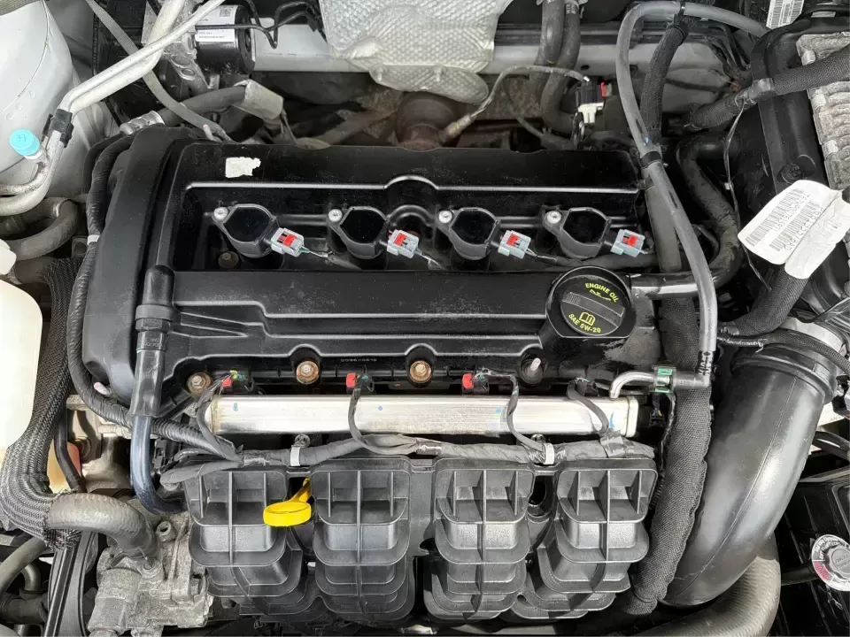 2016 Jeep Compass Sport (1C4NJCBA1GD) with an 2.0L L4 DOHC 16V engine, Automatic transmission, located at 4508 South Dixie Dr, Moraine, OH, 45439, (937) 908-9800, 39.689976, -84.218452 - **Adventure Awaits with the 2016 Jeep Compass Sport in Fairborn, OH!**<br /> <br /> Are you and your family ready to embark on thrilling weekend adventures or find the ideal companion for your daily commute? Look no further! The 2016 Jeep Compass Sport is the perfect SUV for those who need a dependa - Photo#11