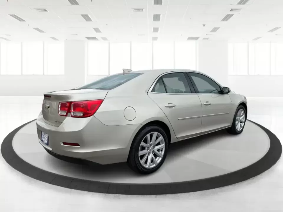 2015 Chevrolet Malibu 2LT (1G11D5SL1FF) with an ECOTEC 2.5L I-4 gasoline direct injection engine, 6-Speed Automatic transmission, located at 4508 South Dixie Dr, Moraine, OH, 45439, (937) 908-9800, 39.689976, -84.218452 - Set up for the daily commute, school drop-offs, and easy weekend getaways, this 2015 Chevrolet Malibu 2LT is the kind of comfortable midsize sedan that fits real life in the Miami Valley. With its smooth ride, practical cabin space, and commuter-friendly efficiency, it's a smart pick for drivers who - Photo#2