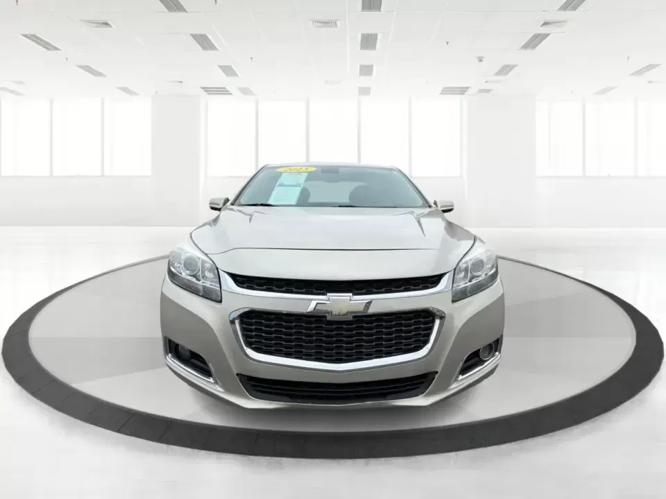 2015 Chevrolet Malibu 2LT (1G11D5SL1FF) with an ECOTEC 2.5L I-4 gasoline direct injection engine, 6-Speed Automatic transmission, located at 4508 South Dixie Dr, Moraine, OH, 45439, (937) 908-9800, 39.689976, -84.218452 - Set up for the daily commute, school drop-offs, and easy weekend getaways, this 2015 Chevrolet Malibu 2LT is the kind of comfortable midsize sedan that fits real life in the Miami Valley. With its smooth ride, practical cabin space, and commuter-friendly efficiency, it's a smart pick for drivers who - Photo#7