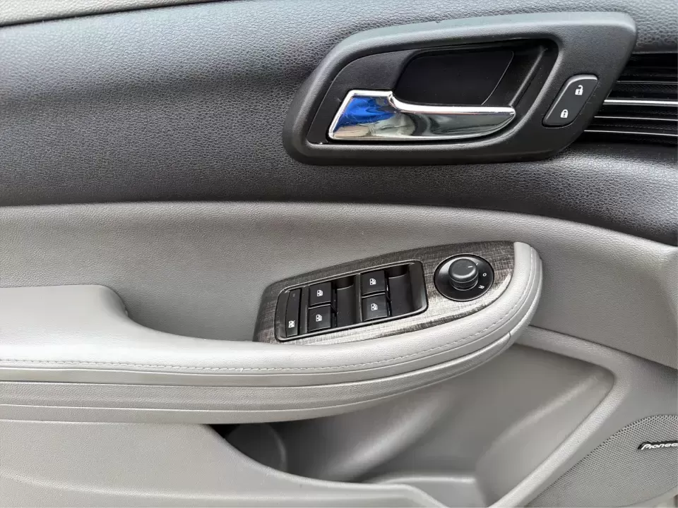2015 Chevrolet Malibu 2LT (1G11D5SL1FF) with an ECOTEC 2.5L I-4 gasoline direct injection engine, 6-Speed Automatic transmission, located at 4508 South Dixie Dr, Moraine, OH, 45439, (937) 908-9800, 39.689976, -84.218452 - Set up for the daily commute, school drop-offs, and easy weekend getaways, this 2015 Chevrolet Malibu 2LT is the kind of comfortable midsize sedan that fits real life in the Miami Valley. With its smooth ride, practical cabin space, and commuter-friendly efficiency, it's a smart pick for drivers who - Photo#19