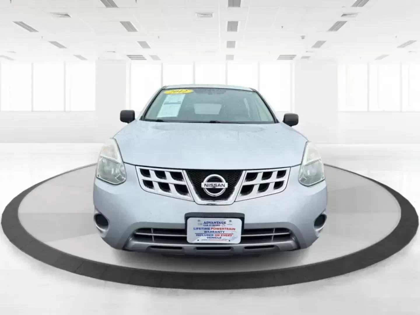 2012 Nissan Rogue S (JN8AS5MV2CW) with an 2.5L I-4 DOHC engine, Continuously Variable Transmission transmission, located at 1230 East Main St, Xenia, OH, 45385, (937) 908-9800, 39.688026, -83.910172 - Weekend getaways to Carillon Historical Park, grocery runs for a growing family, or a steady daily commute down I675 and Route 35-this 2012 Nissan Rogue S is the kind of compact SUV that fits real life in Riverside, Ohio. With its easy-to-park size, versatile cargo space, and confident all-wheel dri - Photo#7