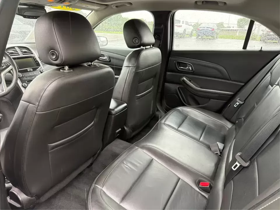 2016 Chevrolet Malibu Limited LTZ (1G11E5SA0GU) with an 2.5L I-4 gasoline direct injection engine, 6A transmission, located at 1184 Kauffman Ave, Fairborn, OH, 45324, (937) 908-9800, 39.807072, -84.030914 - Need a comfortable, fuel-friendly sedan for the daily commute from Fairborn to Wright-Patterson AFB, quick errands near The Greene, or a weekend road trip down I-675 and I-70? This 2016 Chevrolet Malibu Limited LTZ blends a refined ride with upscale features, making it a smart pick for busy professi - Photo#10