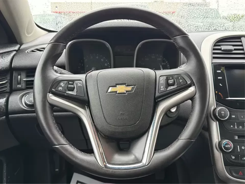 2016 Chevrolet Malibu Limited LTZ (1G11E5SA0GU) with an 2.5L I-4 gasoline direct injection engine, 6A transmission, located at 1184 Kauffman Ave, Fairborn, OH, 45324, (937) 908-9800, 39.807072, -84.030914 - Need a comfortable, fuel-friendly sedan for the daily commute from Fairborn to Wright-Patterson AFB, quick errands near The Greene, or a weekend road trip down I-675 and I-70? This 2016 Chevrolet Malibu Limited LTZ blends a refined ride with upscale features, making it a smart pick for busy professi - Photo#16