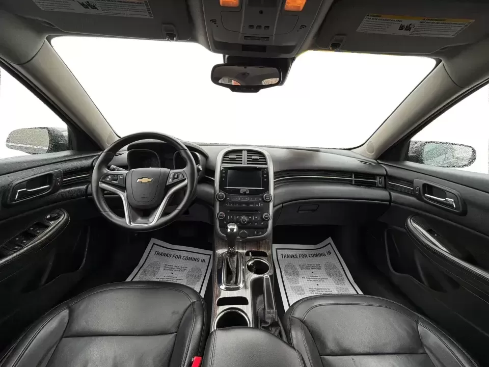 2016 Chevrolet Malibu Limited LTZ (1G11E5SA0GU) with an 2.5L I-4 gasoline direct injection engine, 6A transmission, located at 1184 Kauffman Ave, Fairborn, OH, 45324, (937) 908-9800, 39.807072, -84.030914 - Need a comfortable, fuel-friendly sedan for the daily commute from Fairborn to Wright-Patterson AFB, quick errands near The Greene, or a weekend road trip down I-675 and I-70? This 2016 Chevrolet Malibu Limited LTZ blends a refined ride with upscale features, making it a smart pick for busy professi - Photo#21