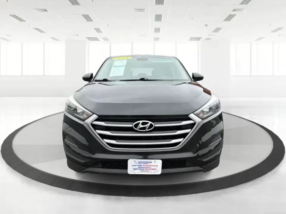 2018 Hyundai Tucson SE (KM8J2CA41JU) with an Nu 2L I-4 gasoline direct injection engine, 6A transmission, located at 4508 South Dixie Dr, Moraine, OH, 45439, (937) 908-9800, 39.689976, -84.218452 - Pack up the kids for a day at Carillon Historical Park, load camping gear for a weekend at Germantown MetroPark, or settle into a comfortable long commute down I-75-this 2018 Hyundai Tucson SE is the kind of compact SUV that fits real life in the Miami Valley. With its versatile SUV body style, conf - Photo#7