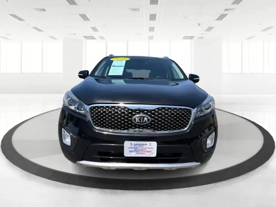 2016 Kia Sorento 3.3L SX (5XYPKDA57GG) with an Lambda II 3.3L V-6 gasoline direct injection engine, 6-Speed Automatic transmission, located at 4508 South Dixie Dr, Moraine, OH, 45439, (937) 908-9800, 39.689976, -84.218452 - Pack up the kids, load the cooler, and point the hood toward a weekend getaway-this 2016 Kia Sorento SX is the kind of SUV that fits real life in Moraine. Whether you're juggling school drop-offs, commuting up I-75 toward Dayton, or planning road trips to Carillon Historical Park and Riverscape Metr - Photo#7
