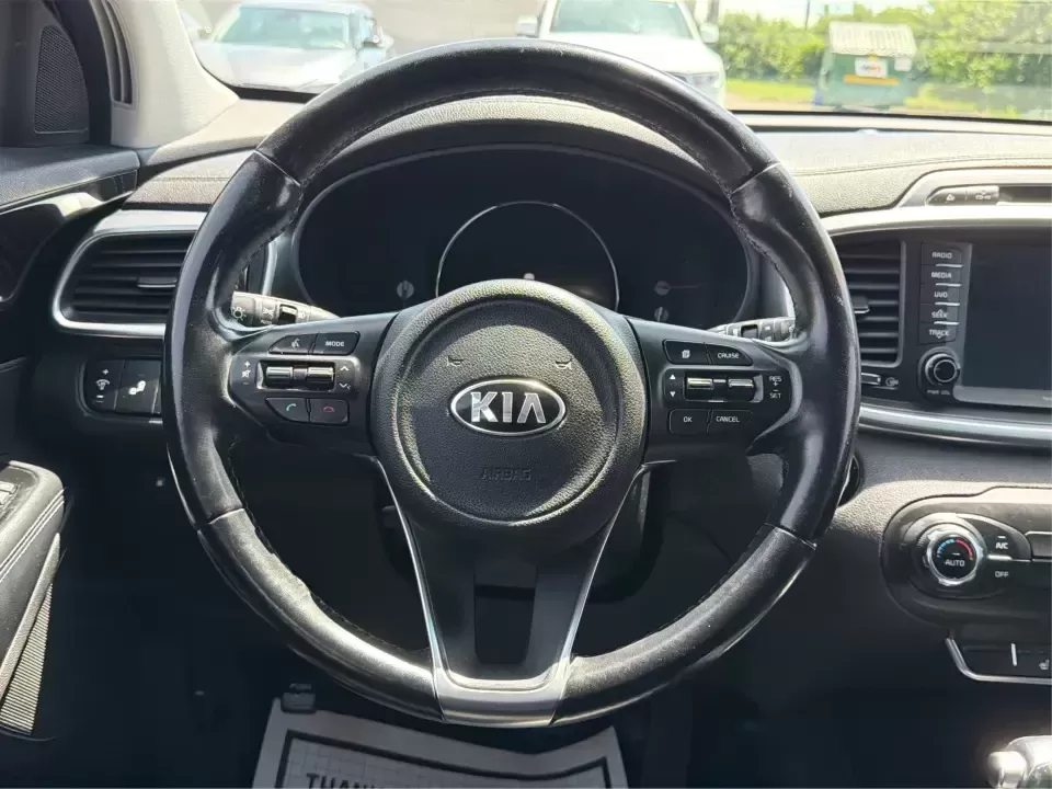 2016 Kia Sorento 3.3L SX (5XYPKDA57GG) with an Lambda II 3.3L V-6 gasoline direct injection engine, 6-Speed Automatic transmission, located at 4508 South Dixie Dr, Moraine, OH, 45439, (937) 908-9800, 39.689976, -84.218452 - Pack up the kids, load the cooler, and point the hood toward a weekend getaway-this 2016 Kia Sorento SX is the kind of SUV that fits real life in Moraine. Whether you're juggling school drop-offs, commuting up I-75 toward Dayton, or planning road trips to Carillon Historical Park and Riverscape Metr - Photo#16