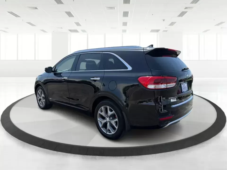 2016 Kia Sorento SX V6 AWD (5XYPKDA57GG) with an 3.3L V6 DOHC 24V engine, 6-Speed Automatic transmission, located at 1951 S Dayton Lakeview Rd., New Carlisle, OH, 45344, (937) 908-9800, 39.890999, -84.050255 - Pack up the kids, load the cooler, and point the nose toward a weekend at Buck Creek State Park or a day trip through the Miami Valley-this 2016 Kia Sorento SX V6 is the kind of SUV that fits real life in New Carlisle. With three-row flexibility, confident all-weather capability, and comfort feature - Photo#4
