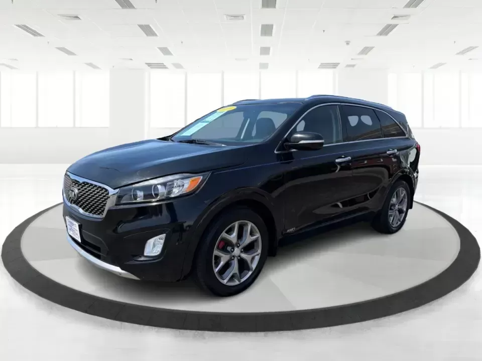 2016 Kia Sorento SX V6 AWD (5XYPKDA57GG) with an 3.3L V6 DOHC 24V engine, 6-Speed Automatic transmission, located at 1951 S Dayton Lakeview Rd., New Carlisle, OH, 45344, (937) 908-9800, 39.890999, -84.050255 - Pack up the kids, load the cooler, and point the nose toward a weekend at Buck Creek State Park or a day trip through the Miami Valley-this 2016 Kia Sorento SX V6 is the kind of SUV that fits real life in New Carlisle. With three-row flexibility, confident all-weather capability, and comfort feature - Photo#8