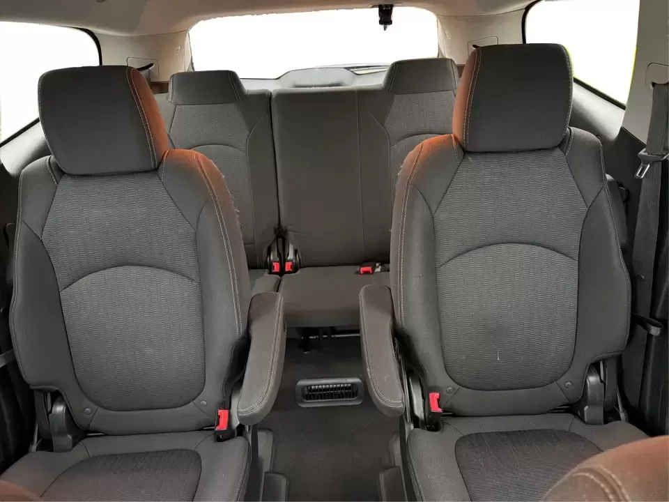 2016 Chevrolet Traverse 1LT (1GNKRGKD1GJ) with an 3.6L V-6 gasoline direct injection engine, 6A transmission, located at 8750 N County Rd 25A, Piqua, OH, 45356, (937) 908-9800, 40.164391, -84.232513 - Load up the kids, the cooler, and the weekend plans-this 2016 Chevrolet Traverse 1LT is the kind of family-ready SUV that makes school runs, long commutes, and Ohio road trips feel simpler. With three-row flexibility, a confident 3.6L V6, and everyday comfort features, it's a smart pick for growing - Photo#14