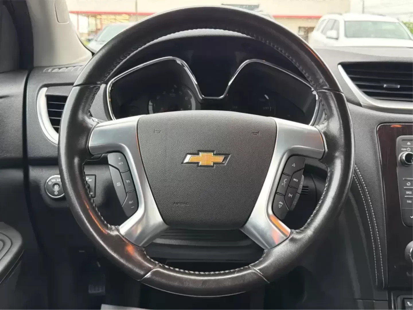 2016 Chevrolet Traverse 1LT (1GNKRGKD1GJ) with an 3.6L V-6 gasoline direct injection engine, 6A transmission, located at 8750 N County Rd 25A, Piqua, OH, 45356, (937) 908-9800, 40.164391, -84.232513 - Load up the kids, the cooler, and the weekend plans-this 2016 Chevrolet Traverse 1LT is the kind of family-ready SUV that makes school runs, long commutes, and Ohio road trips feel simpler. With three-row flexibility, a confident 3.6L V6, and everyday comfort features, it's a smart pick for growing- Photo#16
