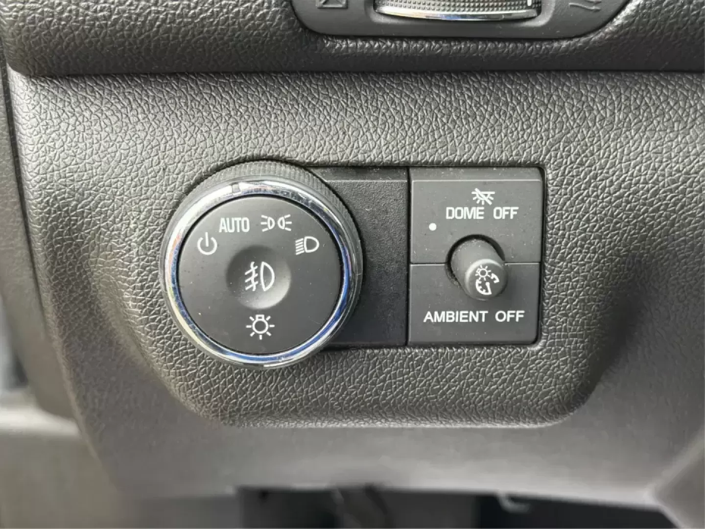 2016 Chevrolet Traverse 1LT (1GNKRGKD1GJ) with an 3.6L V-6 gasoline direct injection engine, 6A transmission, located at 8750 N County Rd 25A, Piqua, OH, 45356, (937) 908-9800, 40.164391, -84.232513 - Load up the kids, the cooler, and the weekend plans-this 2016 Chevrolet Traverse 1LT is the kind of family-ready SUV that makes school runs, long commutes, and Ohio road trips feel simpler. With three-row flexibility, a confident 3.6L V6, and everyday comfort features, it's a smart pick for growing- Photo#17