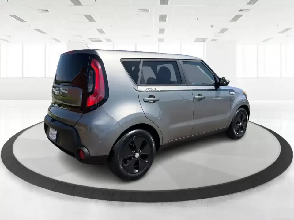 2016 Kia Soul Base (KNDJN2A27G7) with an 1.6L L4 DOHC 16V engine, 6A transmission, located at 4508 South Dixie Dr, Moraine, OH, 45439, (937) 908-9800, 39.689976, -84.218452 - Need a smart, city-friendly ride that fits tight parking spots in downtown Dayton, keeps up with your daily I75 commute, and still has the cargo flexibility for a Costco run or a weekend trip to Carillon Historical Park? This 2016 Kia Soul Base in gray delivers a practical, easygoing lifestyle-great - Photo#2