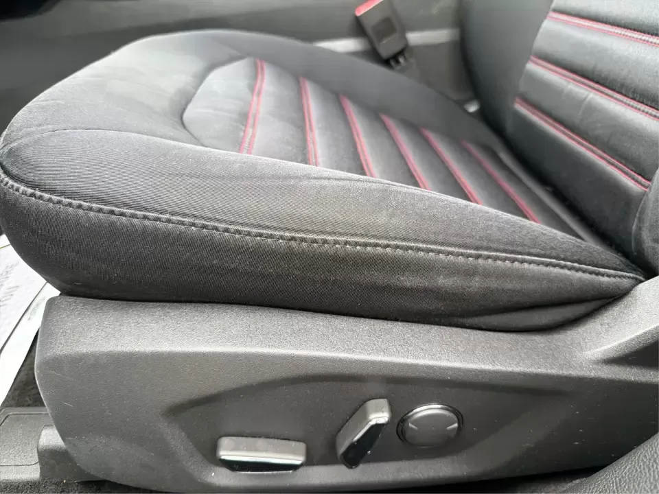 2014 Ford Fusion SE (3FA6P0H90ER) with an 2.0L L4 DOHC 16V engine, located at 1951 S Dayton Lakeview Rd., New Carlisle, OH, 45344, (937) 908-9800, 39.890999, -84.050255 - Need a smart, comfortable sedan for the daily drive from New Carlisle to Dayton, Wright-Patterson AFB, or Springfield-plus something that's still enjoyable for weekend trips to Buck Creek or an evening out near The Greene? This 2014 Ford Fusion SE blends commuter-friendly efficiency with upscale fea - Photo#18