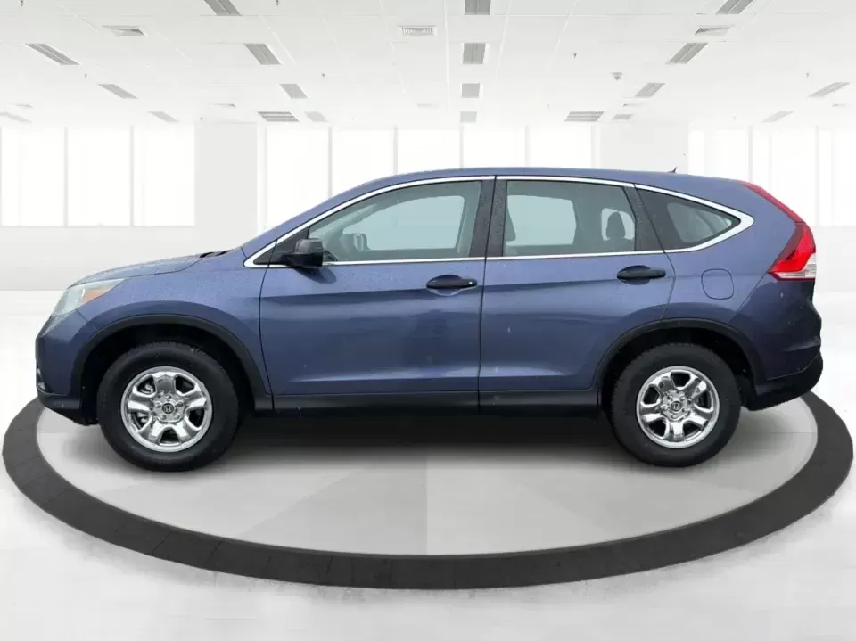 2014 Honda CR-V LX (2HKRM4H30EH) with an 2.4L I-4 DOHC engine, 5-Speed Automatic transmission, located at 401 Woodman Dr, Riverside, OH, 45431, (937) 908-9800, 39.760899, -84.123421 - Picture your next weekend: a quick run down Woodman Dr for errands, a family day at Riverscape MetroPark, or an easy I675 commute with room for groceries, strollers, and sports gear. This 2014 Honda CRV LX in Twilight Blue Metallic is the kind of practical SUV that fits real life in Riverside, Ohio- - Photo#5