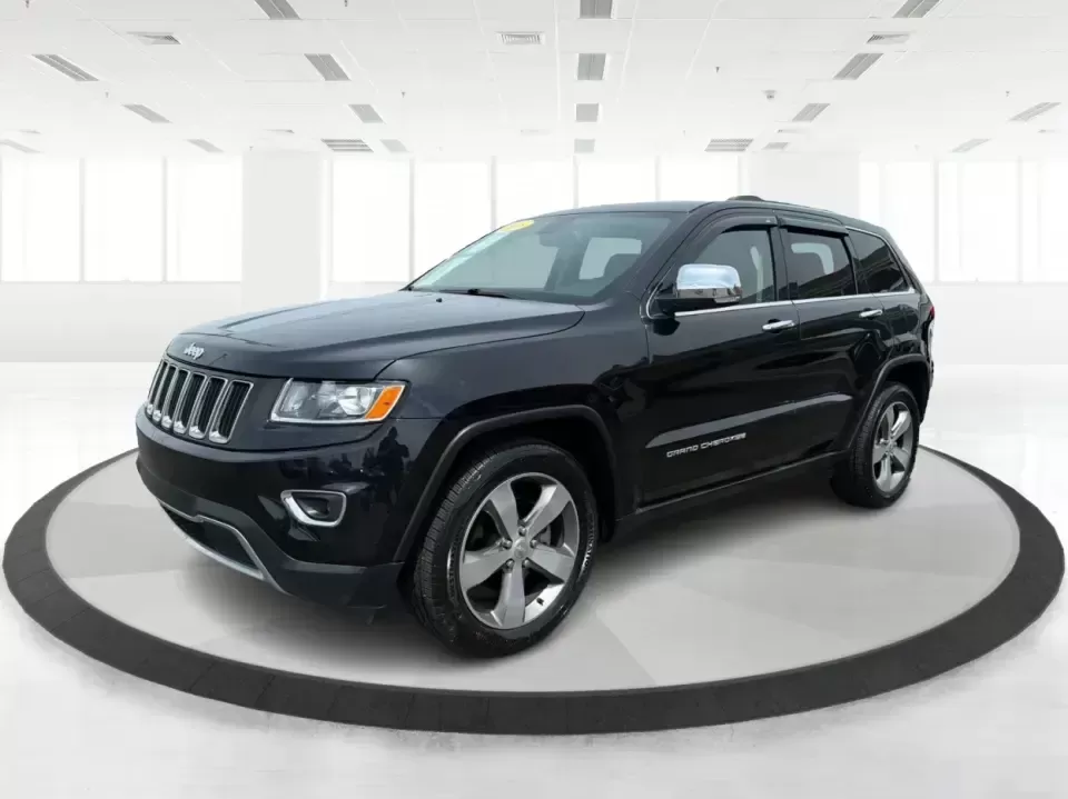 2015 Jeep Grand Cherokee Limited (1C4RJEBG4FC) with an 3.6L V6 DOHC 24V engine, 8-Speed Automatic transmission, located at 1230 East Main St, Xenia, OH, 45385, (937) 908-9800, 39.688026, -83.910172 - Picture your next weekend: loading up the family for a day at Carillon Historical Park, cruising down I675 with the A/C keeping everyone comfortable, then heading out toward Eastwood MetroPark with plenty of cargo space for chairs, coolers, and gear. This 2015 Jeep Grand Cherokee Limited is the kind - Photo#8