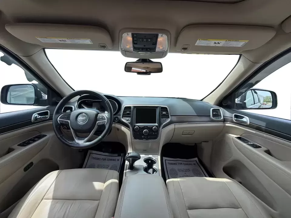 2015 Jeep Grand Cherokee Limited (1C4RJEBG4FC) with an 3.6L V6 DOHC 24V engine, 8-Speed Automatic transmission, located at 1230 East Main St, Xenia, OH, 45385, (937) 908-9800, 39.688026, -83.910172 - Picture your next weekend: loading up the family for a day at Carillon Historical Park, cruising down I675 with the A/C keeping everyone comfortable, then heading out toward Eastwood MetroPark with plenty of cargo space for chairs, coolers, and gear. This 2015 Jeep Grand Cherokee Limited is the kind - Photo#21