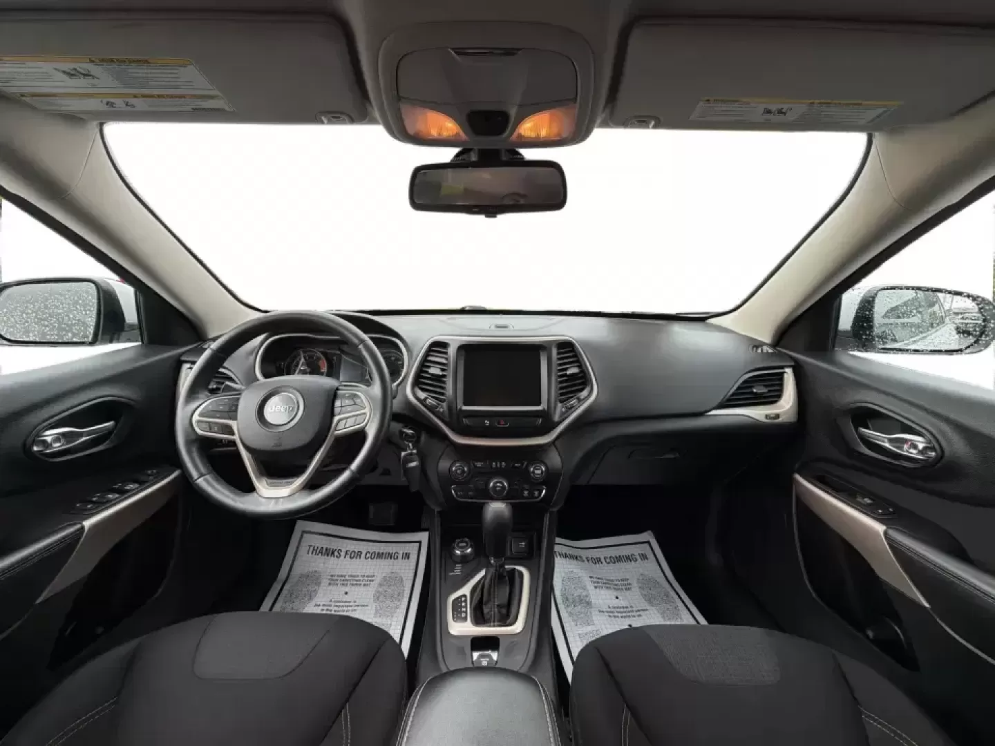 2017 Jeep Cherokee Latitude 4x4 (1C4PJMCS5HW) with an 3.2L V6 DOHC 24V engine, 9A transmission, located at 1184 Kauffman Ave, Fairborn, OH, 45324, (937) 908-9800, 39.807072, -84.030914 - Weekend getaways to John Bryan State Park, snowy commutes to Wright-Patterson AFB, or everyday school-and-grocery runs around Fairborn-this 2017 Jeep Cherokee Latitude 4x4 is built for the kind of life that doesn't stop when the weather changes. With confident 4x4 capability, a comfortable cabin, an - Photo#20