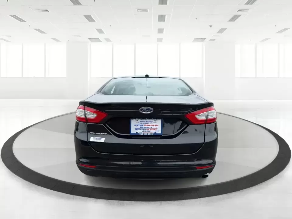 2014 Ford Fusion S (3FA6P0G78ER) with an Duratec 2.5L I-4 DOHC engine, Automatic transmission, located at 8750 N County Rd 25A, Piqua, OH, 45356, (937) 908-9800, 40.164391, -84.232513 - Are you on the hunt for a reliable sedan that fits seamlessly into your everyday life? Look no further than this stunning 2014 Ford Fusion S, available now at Advantage Car and Credit in Fairborn, OH. This vehicle is the perfect choice for budget-conscious buyers or families needing a dependable rid - Photo#3