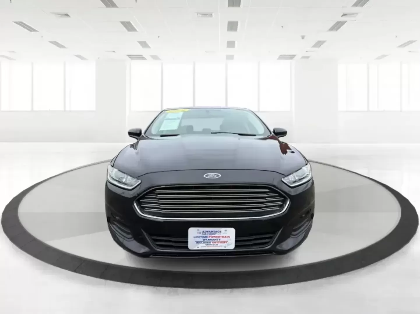 2014 Ford Fusion S (3FA6P0G78ER) with an Duratec 2.5L I-4 DOHC engine, located at 1230 East Main St, Xenia, OH, 45385, (937) 908-9800, 39.688026, -83.910172 - Are you on the hunt for a reliable sedan that fits seamlessly into your everyday life? Look no further than this stunning 2014 Ford Fusion S, available now at Advantage Car and Credit in Fairborn, OH. This vehicle is the perfect choice for budget-conscious buyers or families needing a dependable rid - Photo#7