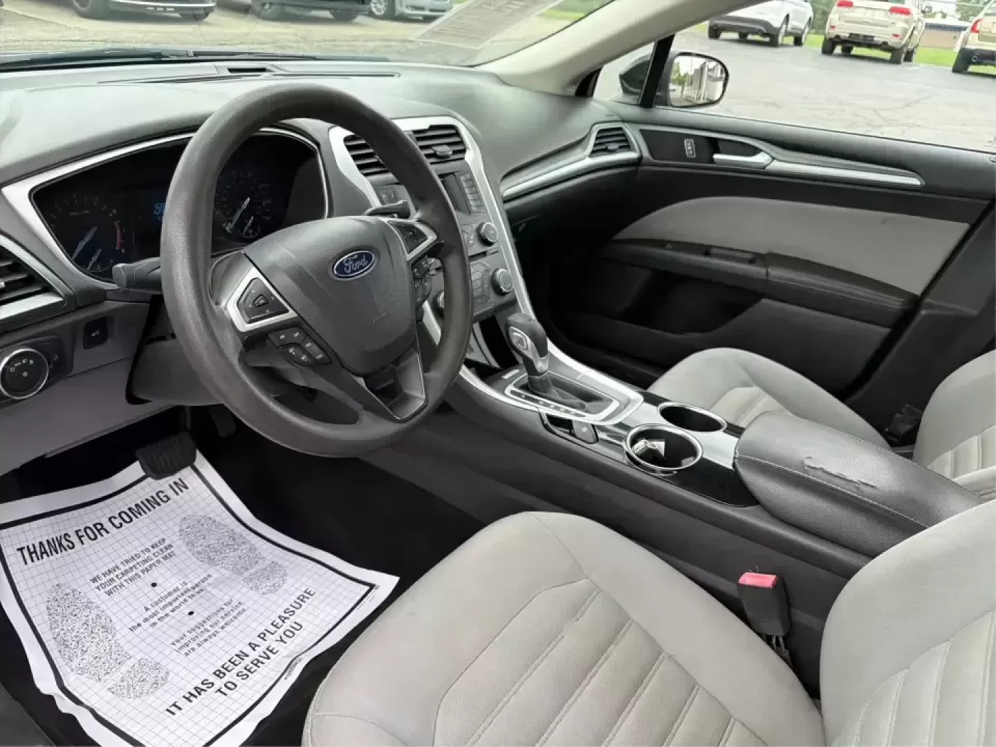 2014 Ford Fusion S (3FA6P0G78ER) with an Duratec 2.5L I-4 DOHC engine, located at 1230 East Main St, Xenia, OH, 45385, (937) 908-9800, 39.688026, -83.910172 - Are you on the hunt for a reliable sedan that fits seamlessly into your everyday life? Look no further than this stunning 2014 Ford Fusion S, available now at Advantage Car and Credit in Fairborn, OH. This vehicle is the perfect choice for budget-conscious buyers or families needing a dependable rid - Photo#9